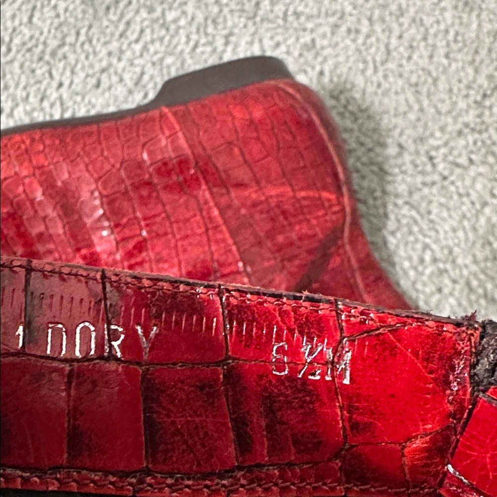 Donald J Pliner Red Croc Embossed Leather Tall Zip Boots women’s 6.5 - Picture 8 of 9